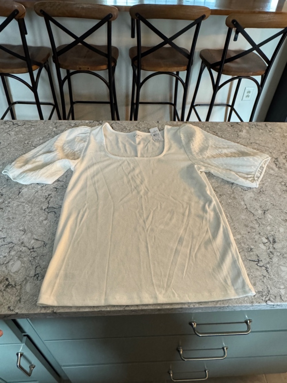 The Loft Women’s Cream Scoop Neck Puff Sleeve Top